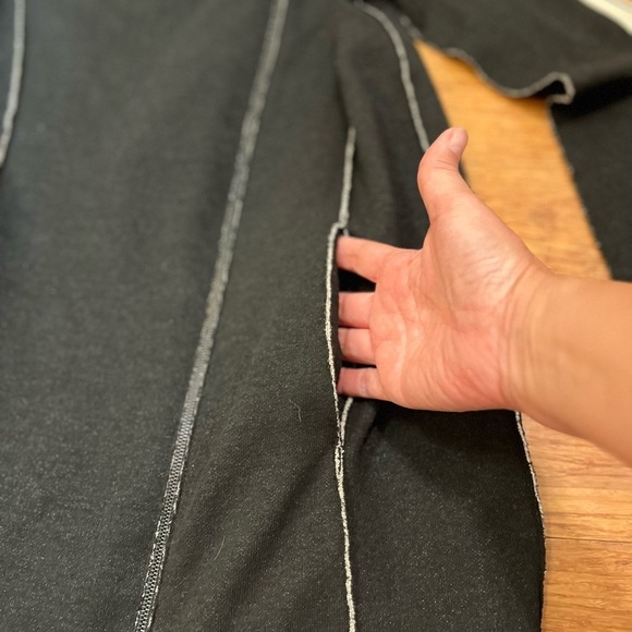 Annette Gortz full zip viscose blend black cream cardigan asymmetrical sweater - Picture 10 of 15